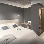 Hotel Kyriad Lyon Ouest 3*
