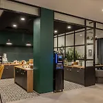 Kyriad Lyon Ouest Ξενοδοχείο 3*