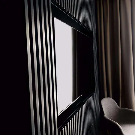 Kyriad Lyon Ouest 3* Лимонест