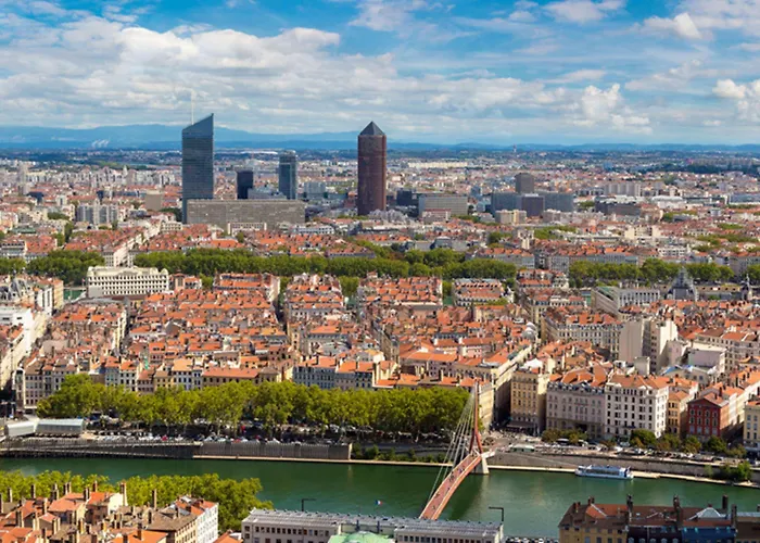 Kyriad Lyon Ouest Limonest