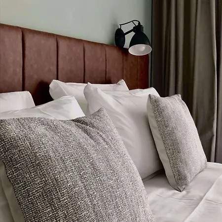 Kyriad Lyon Ouest Hotel Limonest