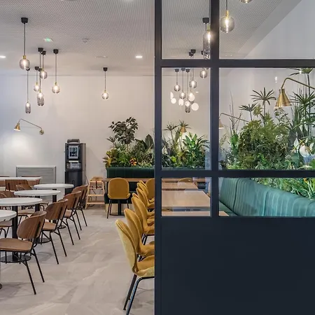 Kyriad Lyon Ouest Limonest